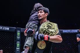 火箭有个“小坦克”！场均4分都能成奇兵 当年塔克都没他猛