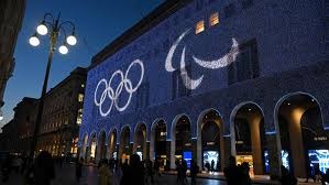 [NBA]鲍尔25+8 黄蜂主场大胜尼克斯